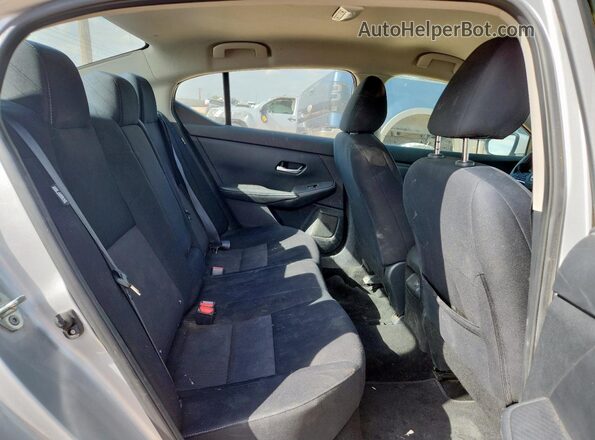 3N1AB8CV7NY319044 2022 NISSAN SENTRA Silver 