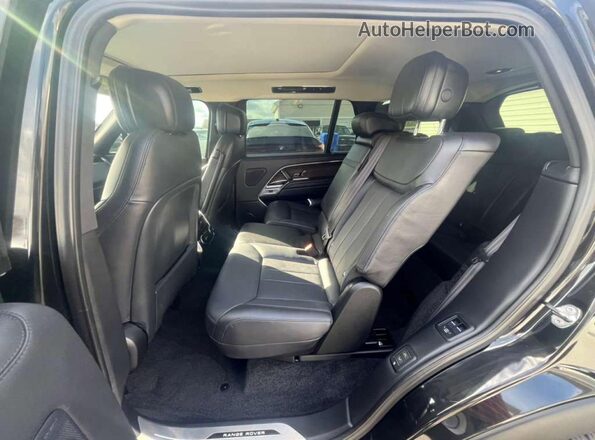 SALKPBE75PA009702 2023 LAND ROVER RANGE Black Dashboard view