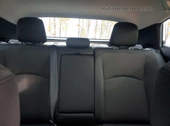 JTDKARFUXL3119679 2020 TOYOTA PRIUS White Widok wnętrza z tyłu