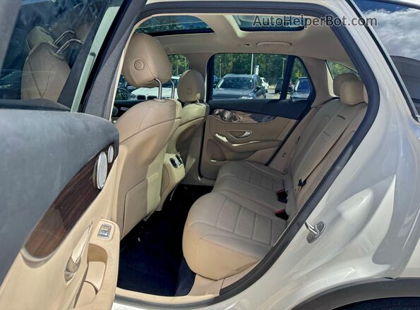 WDC0G4KB4JV044129 2018 MERCEDES-BENZ GLC-CLASS White 