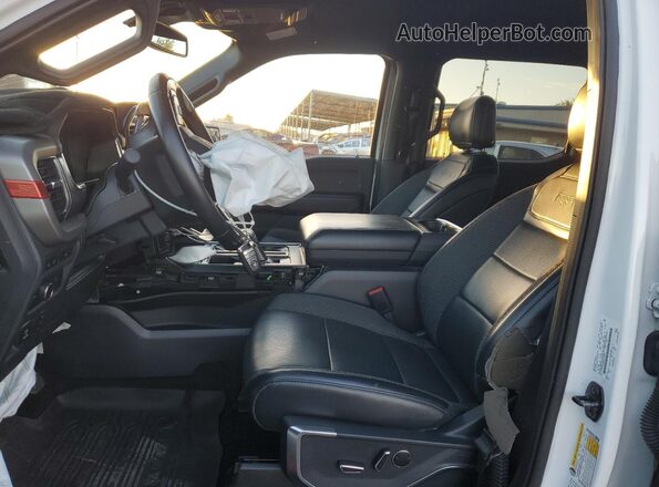 1FTFW1RG9NFC42286 2022 FORD F150 White Widok deski rozdzielczej