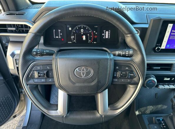 JTEVA5BR0S5008693 2025 TOYOTA 4RUNNER Серебряный 