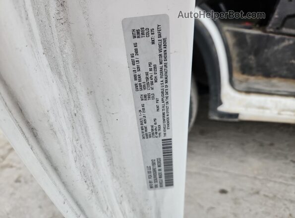 3C6LRVDG6RE115012 2024 RAM PROMASTER White 360 interior view