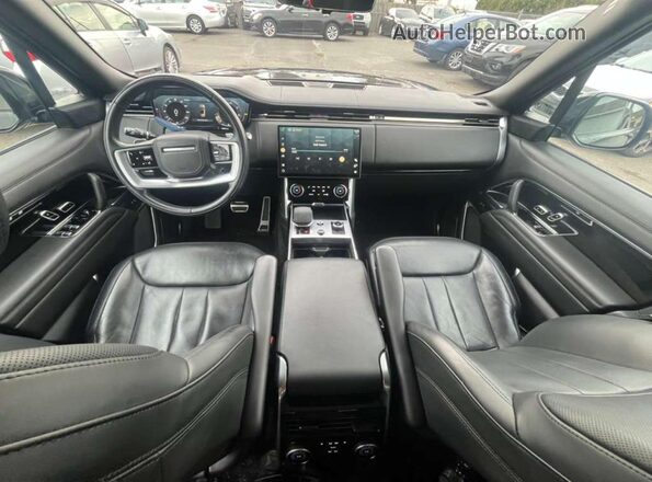 SALK19E72PA010896 2023 LAND ROVER RANGE Черный Вид салона спереди