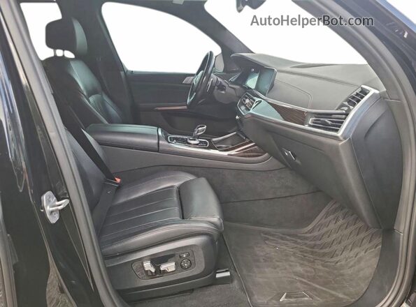 5UXCX6C00N9J07221 2022 BMW X7 Black უკანა ხედი