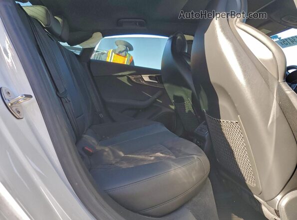 WAUC4CF56NA026803 2022 AUDI S5 Белый Вид задней части салона