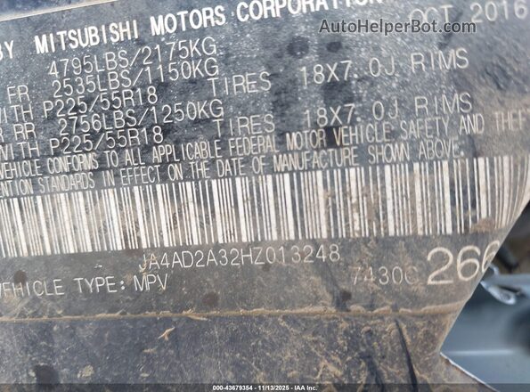 JA4AD2A32HZ013248 2017 MITSUBISHI OUTLANDER Blue Engine compartment view