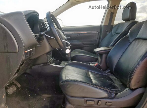 JA4AD3A34LZ042877 2020 MITSUBISHI OUTLANDER Серебряный Вид салона спереди