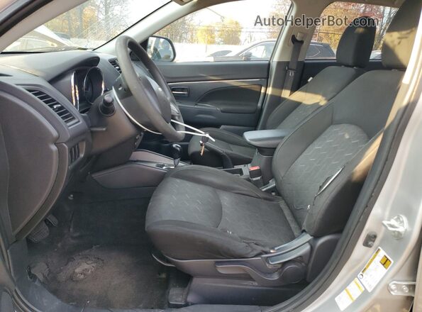 JA4AP3AU0LU006441 2020 MITSUBISHI OUTLANDER Серебряный Вид салона спереди