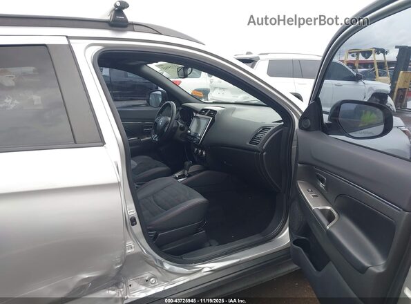 JA4AP4AW7LU001969 2020 MITSUBISHI OUTLANDER SPORT Серебряный Вид салона спереди