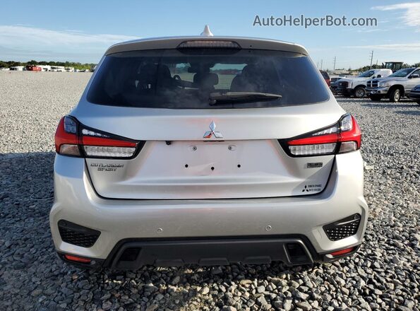 JA4APUAU2MU002446 2021 MITSUBISHI OUTLANDER Silver Widok z tyłu