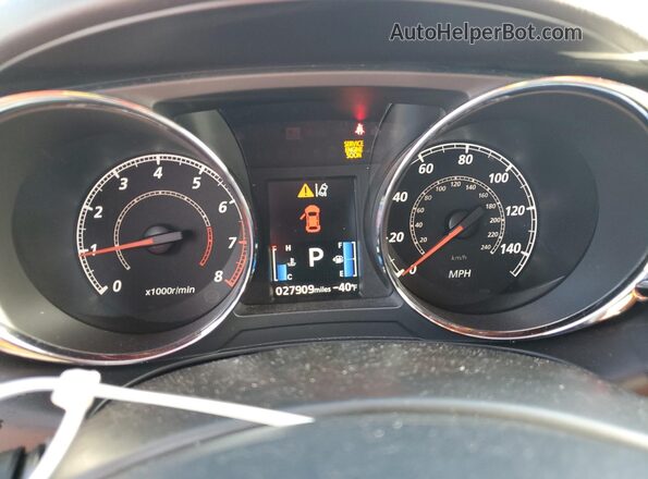 JA4APUAU2MU002446 2021 MITSUBISHI OUTLANDER Silver Widok zestawu wskaźników