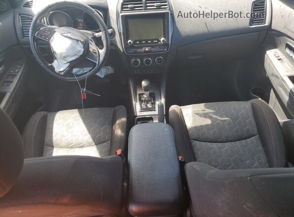 JA4APUAU6MU016866 2021 MITSUBISHI OUTLANDER Black Widok deski rozdzielczej