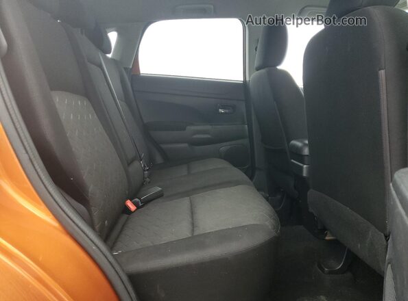 JA4APUAUXMU024159 2021 MITSUBISHI OUTLANDER Brown Սալոնի հետևի տեսք