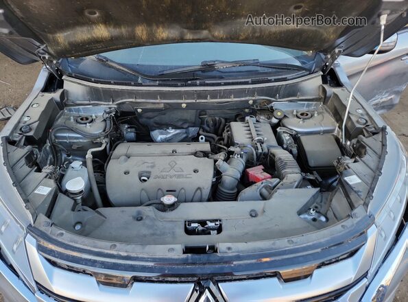 JA4APVAU0MU009711 2021 MITSUBISHI OUTLANDER Gray Շարժիչի բաժամունքի տեսք
