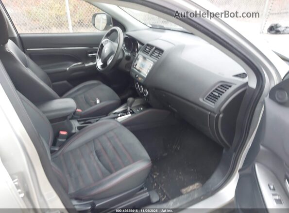JA4AR3AW3JU001677 2018 MITSUBISHI OUTLANDER SPORT Silver წინა სალონის ხედი