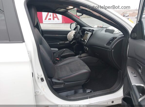 JA4ARVAW1MU024360 2021 MITSUBISHI OUTLANDER SPORT Белый 