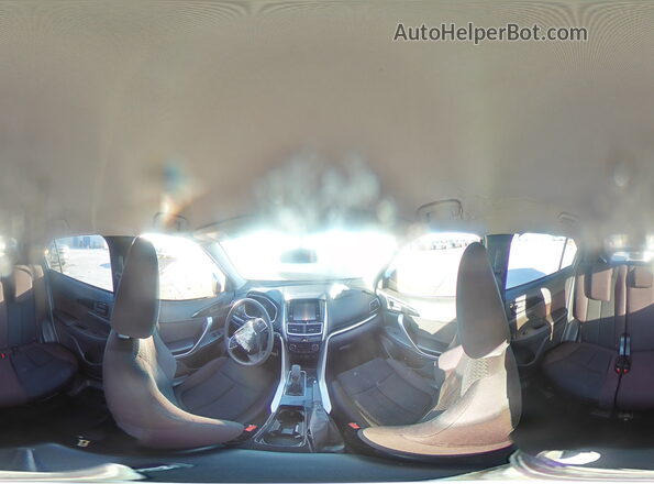 JA4AS3AA6LZ036423 2020 MITSUBISHI ECLIPSE Silver Панорамний вид салону 360°