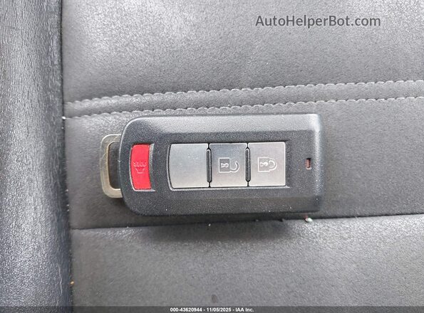 JA4AZ3A34KZ005246 2019 MITSUBISHI OUTLANDER Black Widok deski rozdzielczej