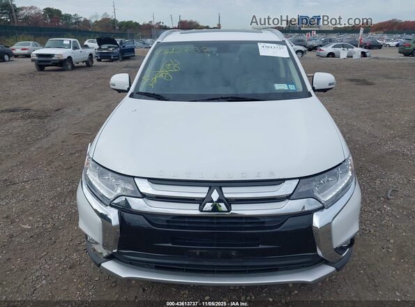 JA4JZ4AX9JZ010109 2018 MITSUBISHI OUTLANDER White ხელსაწყოთა პანელის ხედი