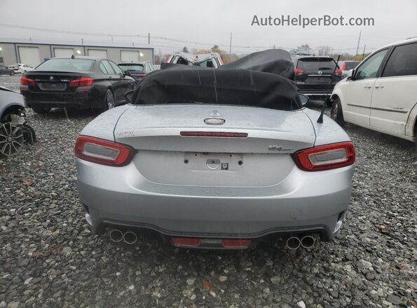 JC1NFAEK9J0139143 2018 FIAT 124 Silver Вид ззаду
