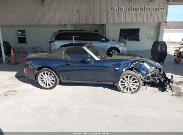 JC1NFAEKXK0142747 2019 FIAT 124 SPIDER Navy Widok wnętrza z tyłu
