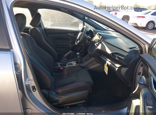 JF1VBAH60S9801966 2025 SUBARU WRX Silver Widok wnętrza z przodu