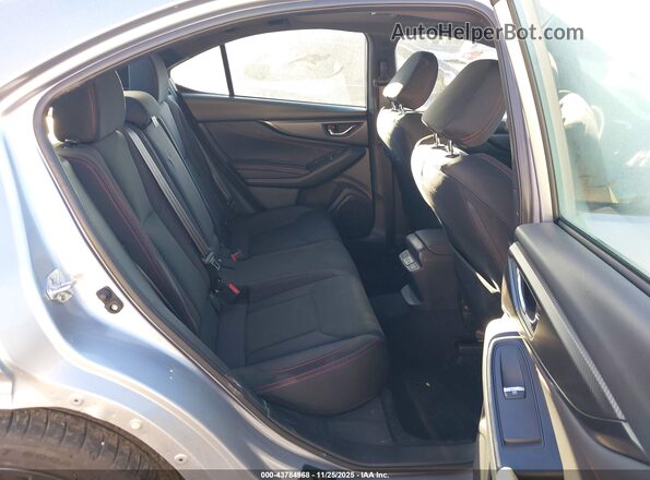JF1VBAH60S9801966 2025 SUBARU WRX Silver Widok naklejki z numerem VIN