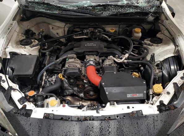 JF1ZCAB18G9602022 2016 SUBARU BRZ White Вид задньої частини салону