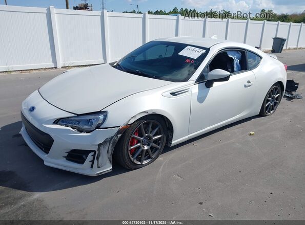 JF1ZCAC13K9602064 2019 SUBARU BRZ White Առջևի ձախ երեք քառորդ տեսարան