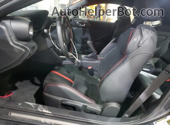 JF1ZDBE16P9703753 2023 SUBARU BRZ Серый Вид салона спереди
