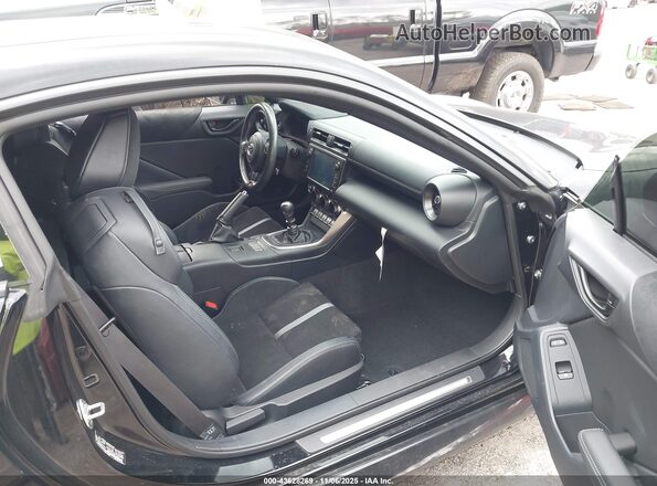 JF1ZNBE10P9760768 2023 TOYOTA GR86 Black Front interior view