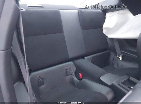 JF1ZNBE18S9750658 2025 TOYOTA GR86 Черный Вид наклейки с VIN-кодом