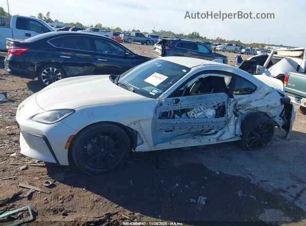 JF1ZNBF18P8762935 2023 TOYOTA GR86 White Панорамний вид салону 360°