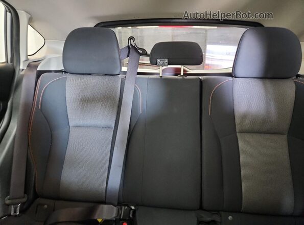JF2GTAEC3L8234557 2020 SUBARU CROSSTREK Silver Вид задніх сидінь