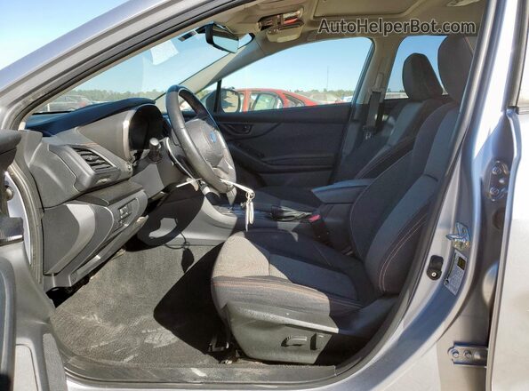 JF2GTAEC5NH276246 2022 SUBARU CROSSTREK Silver Vista interior delantera