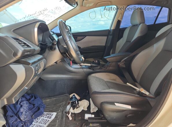 JF2GTAECXL8228738 2020 SUBARU CROSSTREK Белый Вид салона спереди