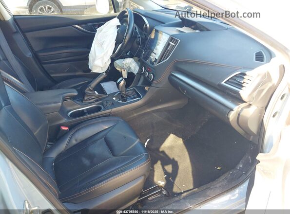 JF2GTAMC5LH229992 2020 SUBARU CROSSTREK Light Blue Front interior view