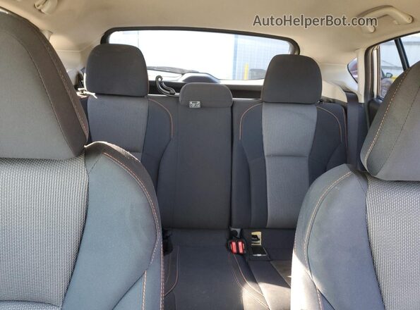JF2GTAPC2L8215186 2020 SUBARU CROSSTREK Silver Հետևի նստատեղերի տեսք