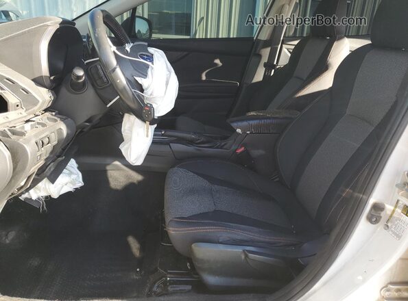JF2GTAPC5NH227349 2022 SUBARU CROSSTREK White Vista interior delantera