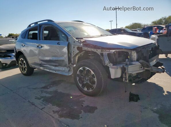 JF2GTAPC6M8246992 2021 SUBARU CROSSTREK Silver Front right