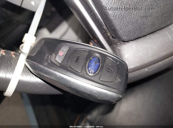 JF2GTHNC9NH283533 2022 SUBARU CROSSTREK Gray Вид панелі приладів