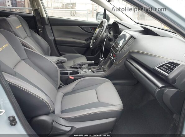 JF2GTHSC0NH203637 2022 SUBARU CROSSTREK Синий Вид салона спереди