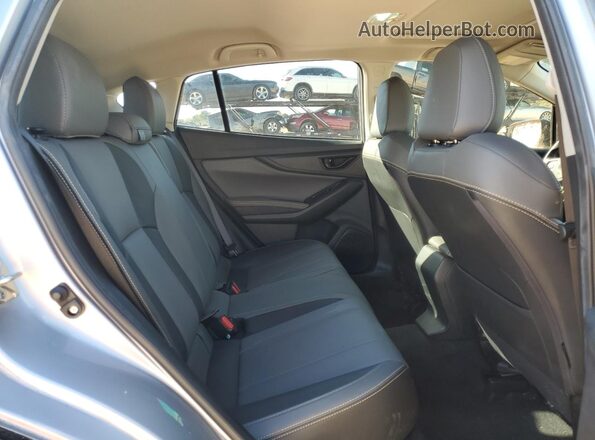 JF2GTHSC6NH281629 2022 SUBARU CROSSTREK Silver Widok wnętrza z tyłu