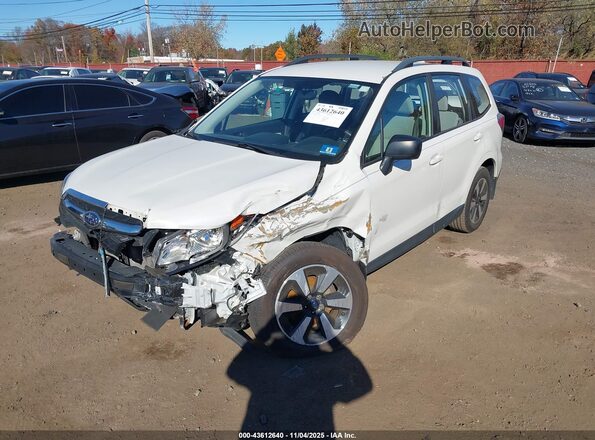 JF2SJABC6JH607768 2018 SUBARU FORESTER 2.5 White 