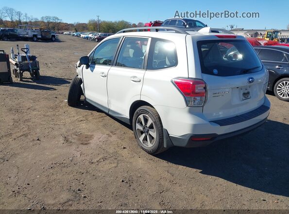 JF2SJABC6JH607768 2018 SUBARU FORESTER 2.5 White 