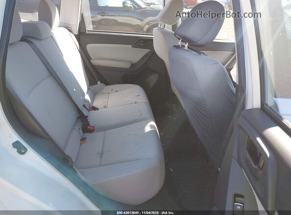 JF2SJABC6JH607768 2018 SUBARU FORESTER 2.5 White 