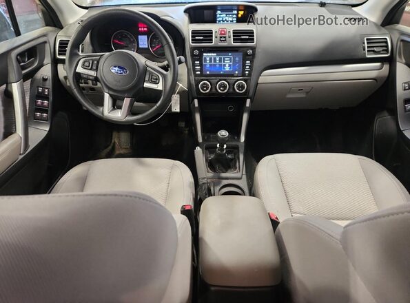 JF2SJAEC8JG545906 2018 SUBARU FORESTER 2.5 Black 