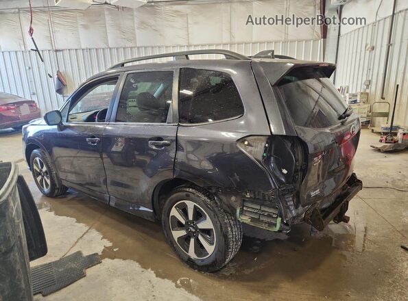 JF2SJAEC8JG545906 2018 SUBARU FORESTER 2.5 Black 