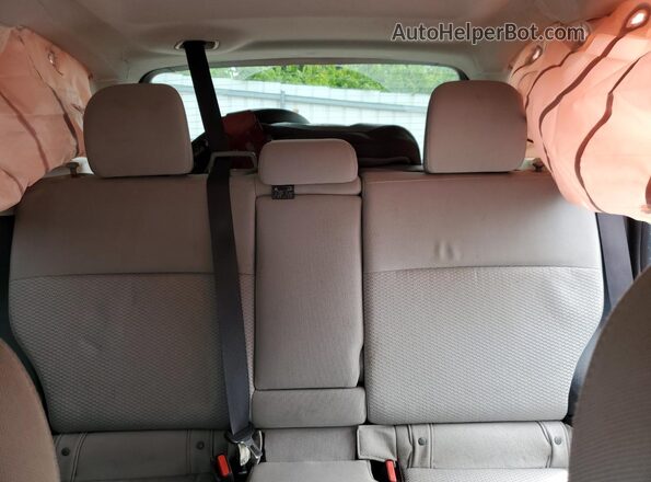 JF2SJAFC1GH463565 2016 SUBARU FORESTER 2.5 Red Rear seats view